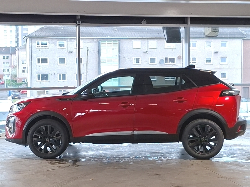 Peugeot 2008 1.2 Puretech 130 Gt Premium Eat8 Red #4