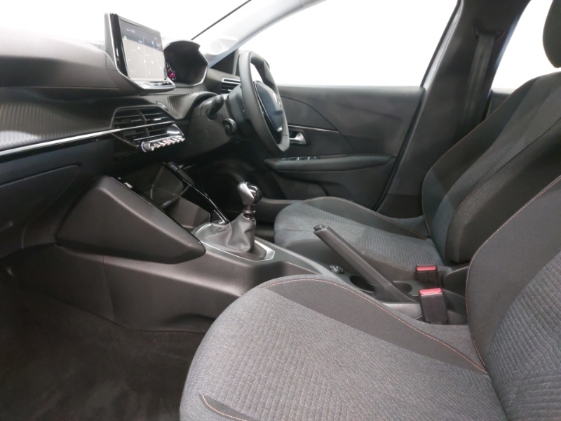 Peugeot 208 1.2 Puretech 100 Style White #5