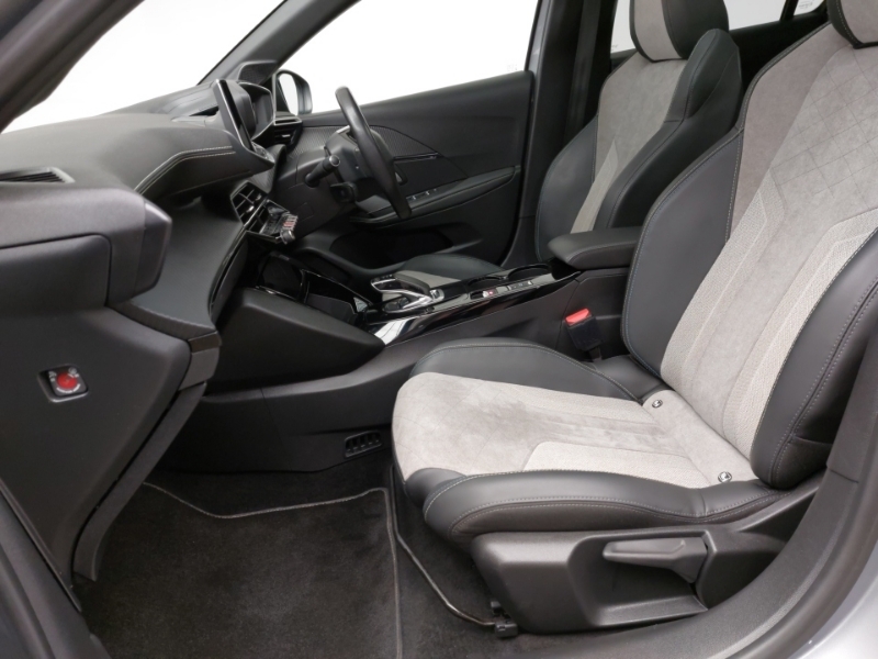 Peugeot e-208 100Kw Gt Premium 50Kwh Grey #5