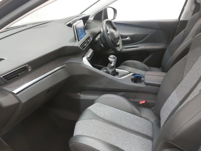 Peugeot 3008 1.2 Puretech Allure Grey #5