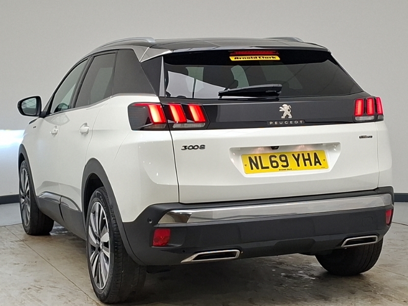 Peugeot 3008 1.6 Puretech 180 Gt Line Premium Eat8 White #2