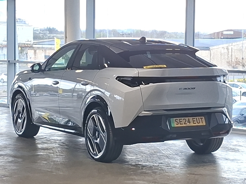 Peugeot 3008 157Kw Gt 73Kwh White #2