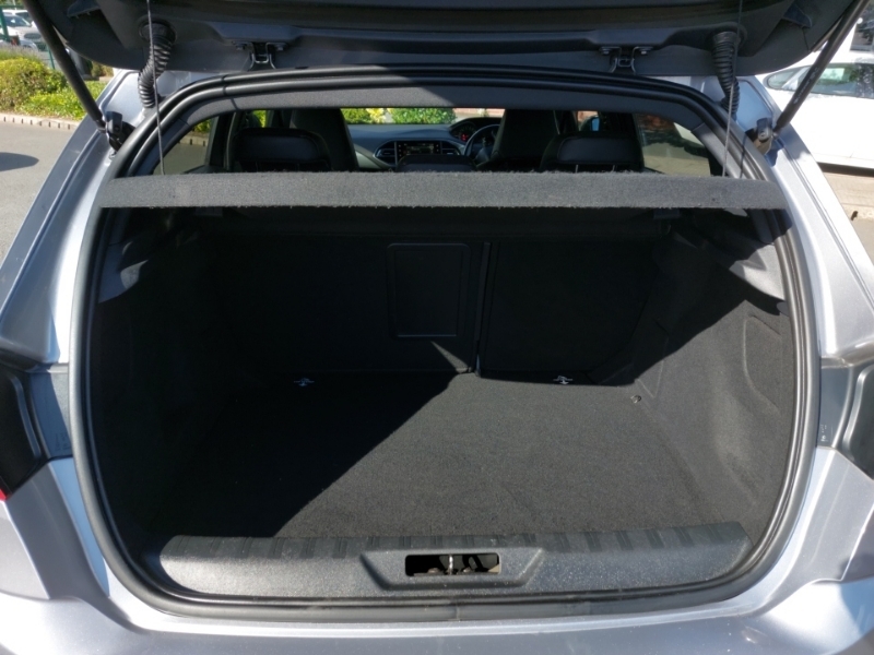 Peugeot 308 Active Silver #18