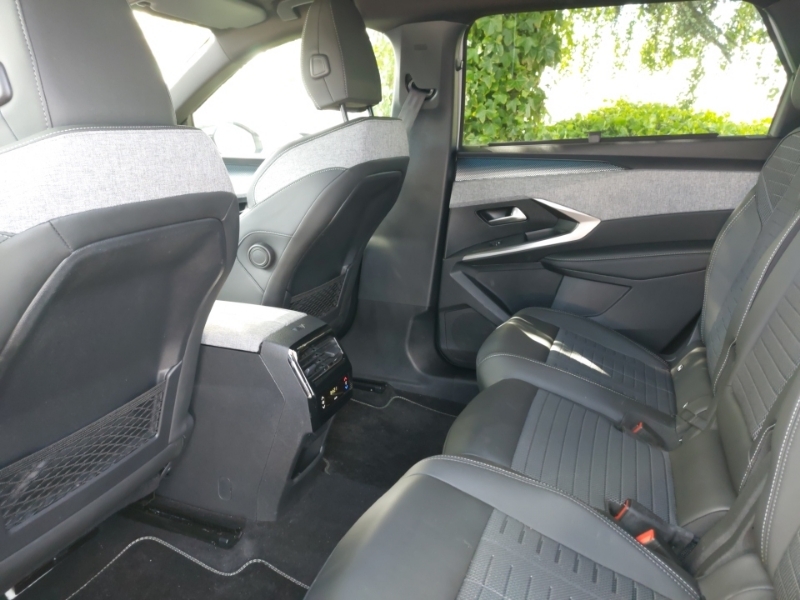 Peugeot 5008 1.2 Hybrid 136 Gt E-dsc6 White #6