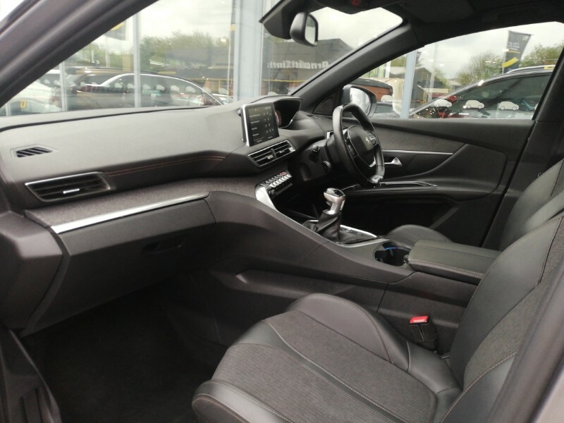 Peugeot 5008 1.5 Bluehdi Gt Line Premium Grey #5