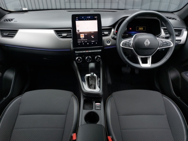 Renault Arkana 1.6 E-tech Fhev 145 Techno Black #3