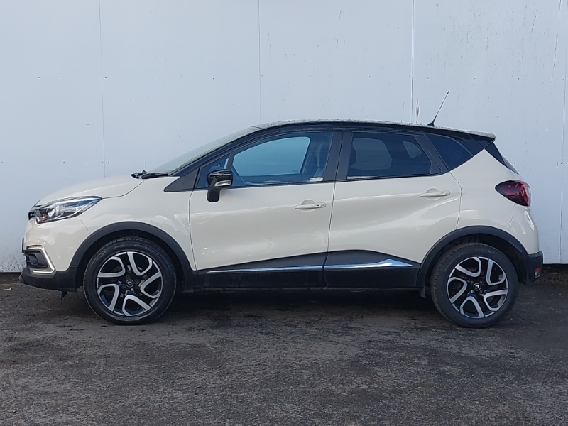 Renault Captur 0.9 Tce 90 Iconic Black #4