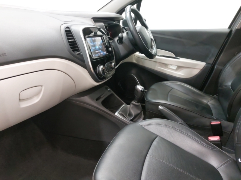 Renault Captur 0.9 Tce 90 Play Black #5