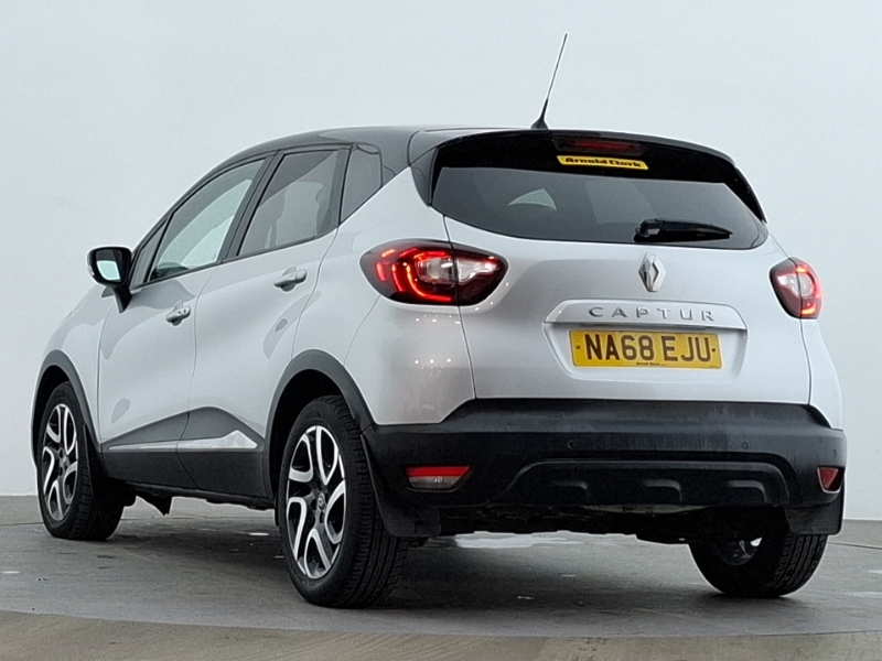 Renault Captur 1.5 Dci 90 Iconic Edc Silver #2