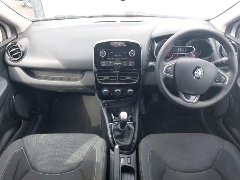 Renault Clio 0.9 Tce 75 Play MT68GZJ White #3