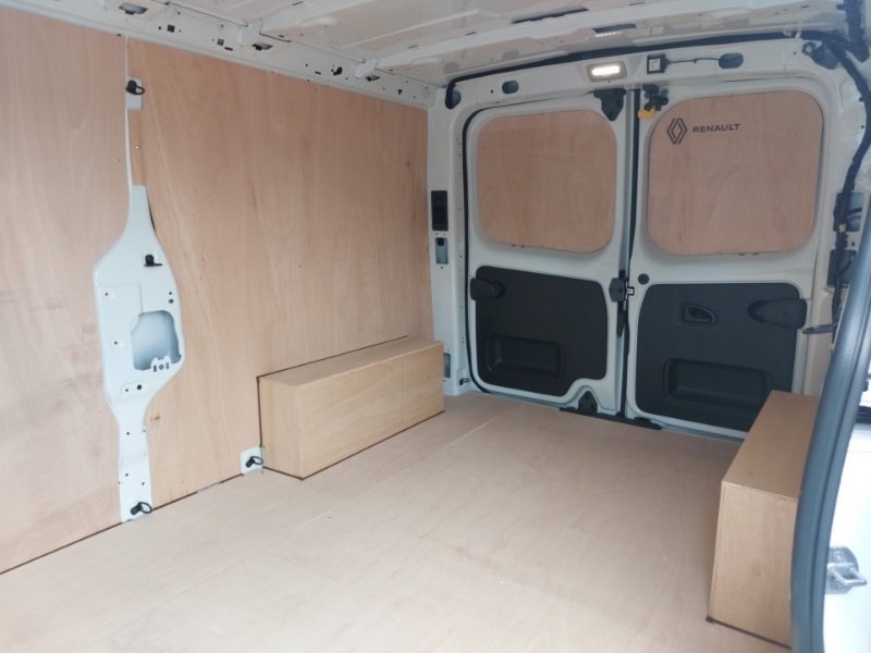 Renault Trafic Ll30 Blue Dci 150 Extra Safety Van SD26KUG White #6
