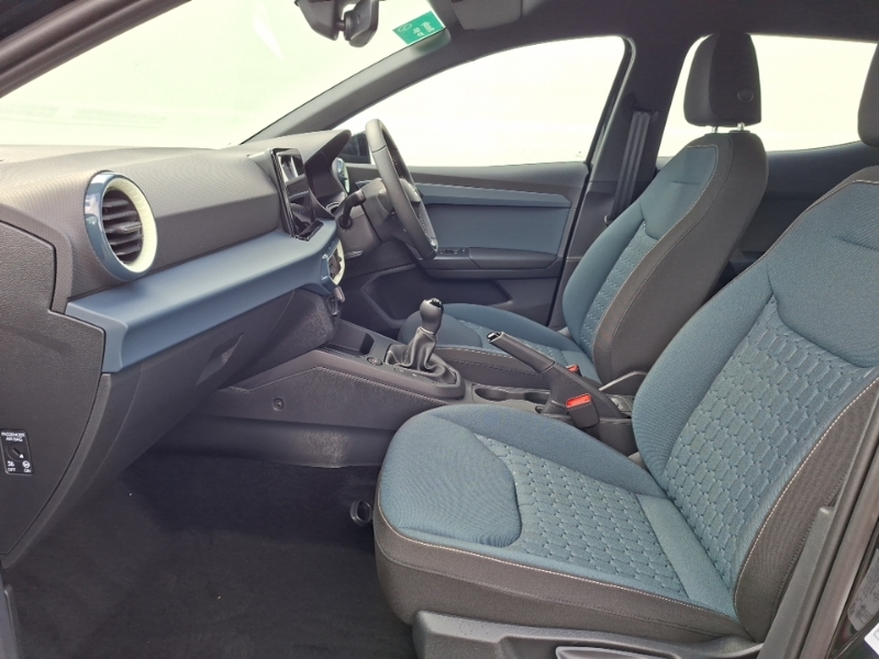 Seat Ibiza 1.0 Tsi 95 Se Black #5