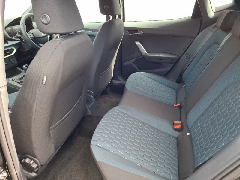 Seat Ibiza 1.0 Tsi 95 Se Black #6