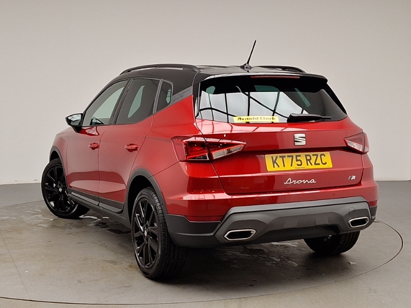 Seat Arona 1.0 Tsi 115 Fr Black Edition Dsg Red #2