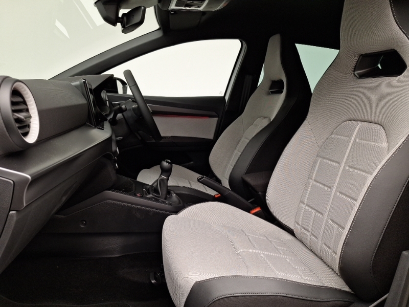 Seat Ibiza 1.0 Tsi 115 Fr Sport White #5