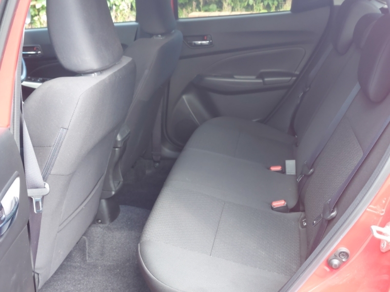 Suzuki Swift 1.0 Boosterjet Sz5 Red #6
