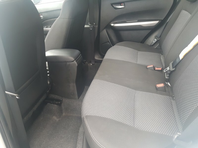 Suzuki Vitara 1.0 Boosterjet Sz-t White #6