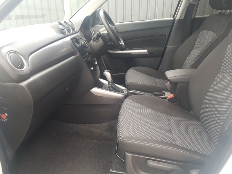 Suzuki Vitara 1.0 Boosterjet Sz-t White #5