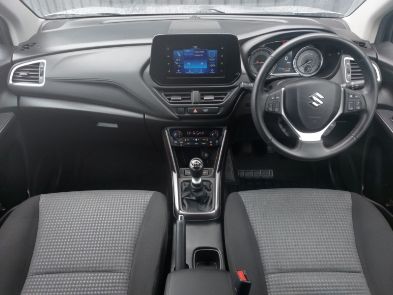 Suzuki S Cross 1.4 Boosterjet 48V Hybrid Motion Silver #3