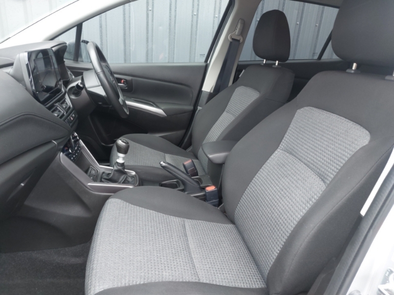 Suzuki S Cross 1.4 Boosterjet 48V Hybrid Motion Silver #5