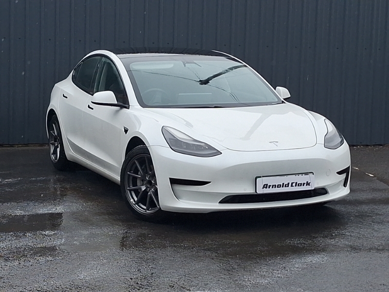 Tesla Model 3 Standard Plus White