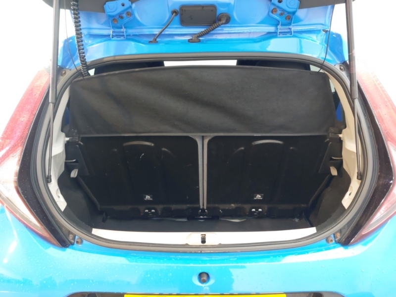 Toyota Aygo Hatchback  #18