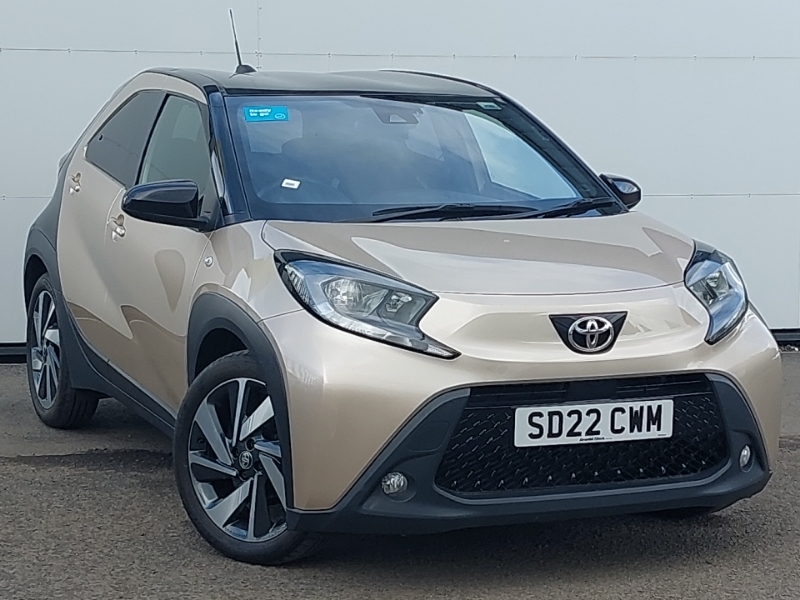 Toyota Aygo X 1.0 Vvt-i Edge Beige