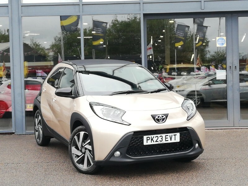 Toyota Aygo X 1.0 Vvt-i Edge Beige