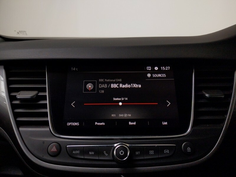 Vauxhall Crossland X Hatchback Blue #16