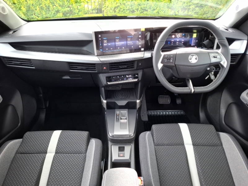 Vauxhall Frontera 1.2 Hybrid 145 Gs E-dct6 Black #3