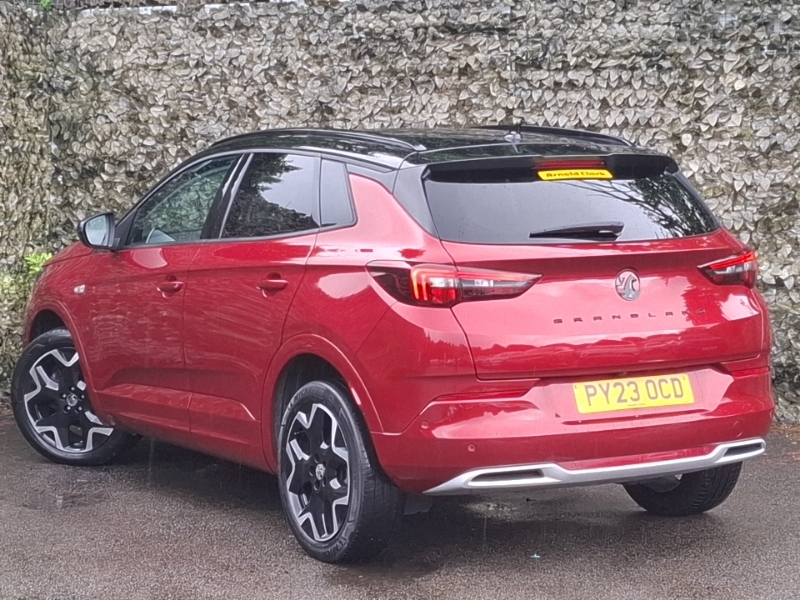 Vauxhall Grandland 1.5 Turbo D Ultimate Red #2