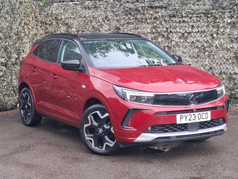 Vauxhall Grandland 1.5 Turbo D Ultimate Red