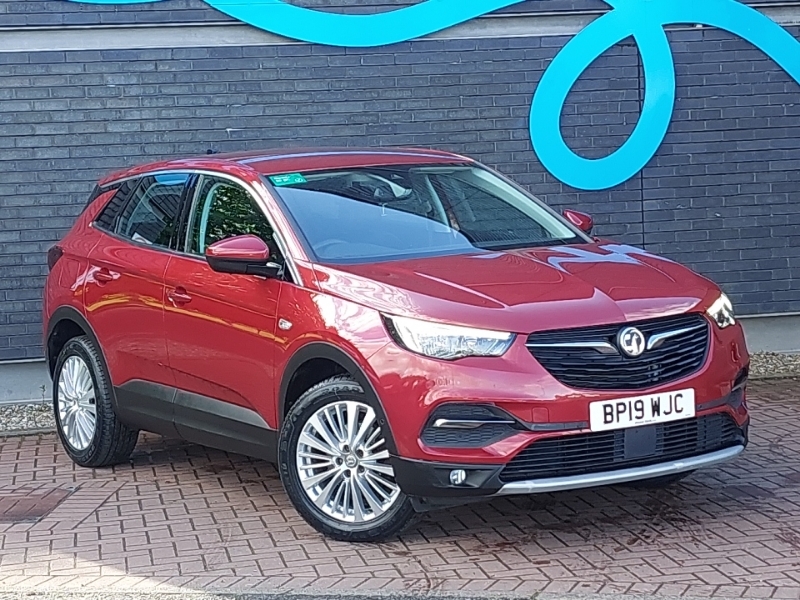 Vauxhall Grandland X 1.2 Turbo Tech Line Nav Red