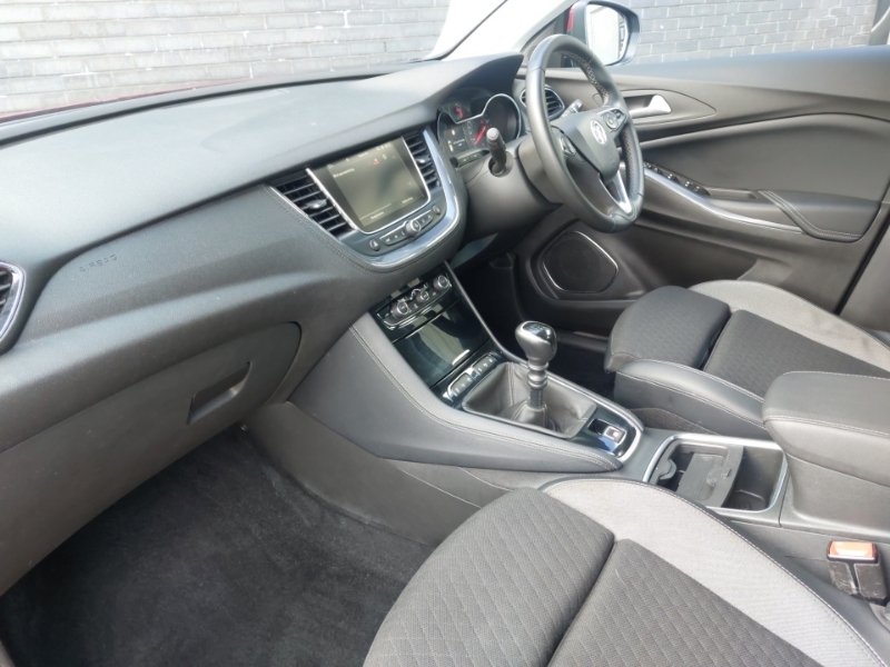 Vauxhall Grandland X 1.2 Turbo Tech Line Nav Red #5