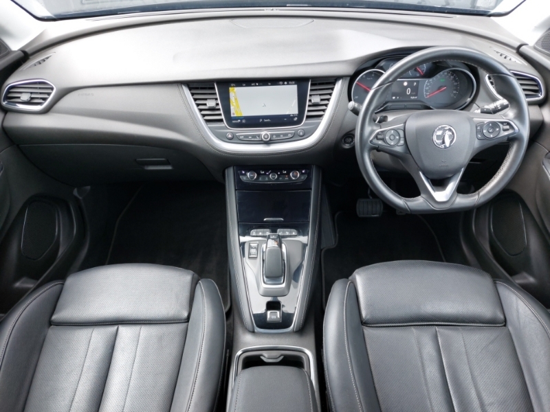 Vauxhall Grandland X 1.6 Hybrid4 300 Business Ed Nav Premium Black #3