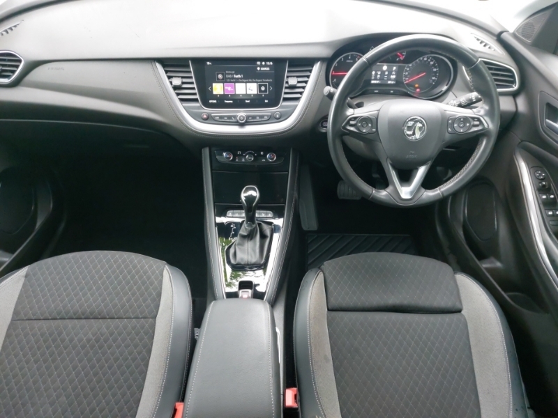 Vauxhall Grandland X 1.2 Turbo Griffin Edition White #3