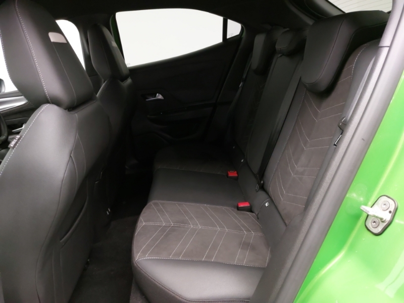 Vauxhall Mokka-e 100Kw Ultimate 50Kwh Green #6