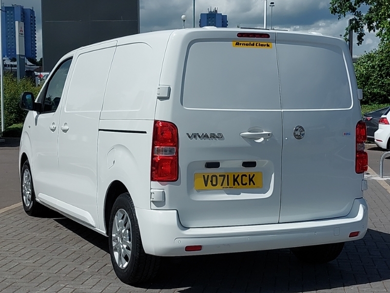 Vauxhall Vivaro 2700 1.5D 100Ps Sportive H1 Van White #2