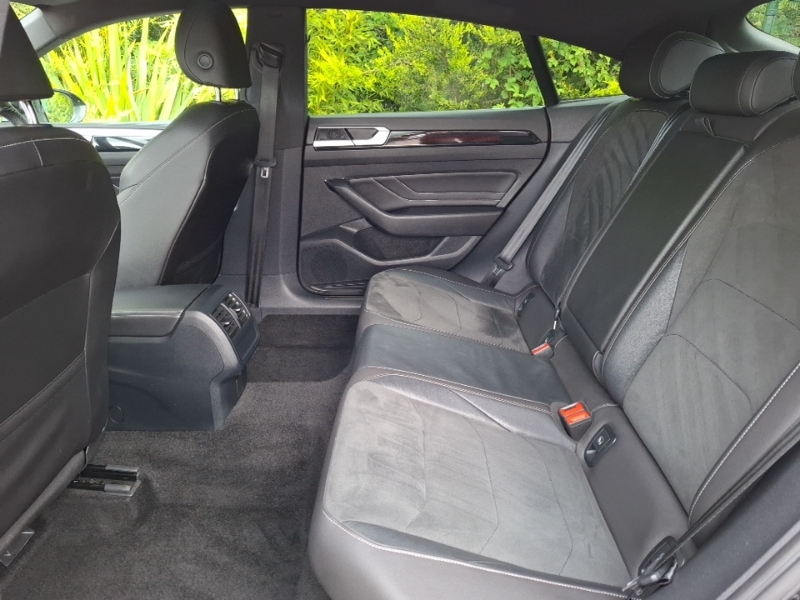 Volkswagen Arteon 2.0 Tdi 200 R-line Dsg Black #6