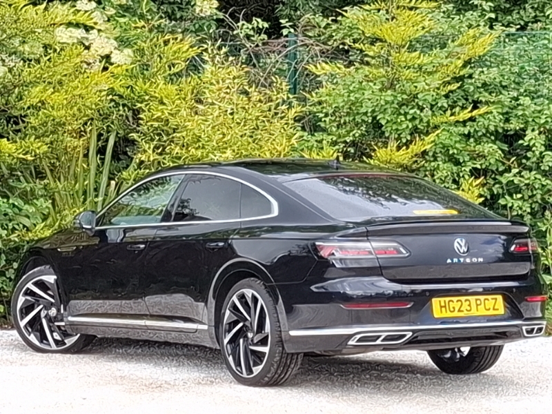Volkswagen Arteon 2.0 Tdi 200 R-line Dsg Black #2