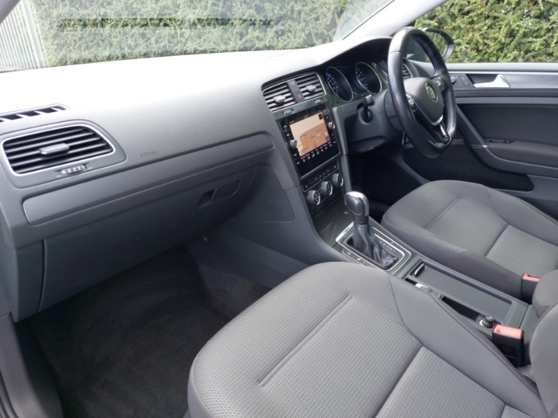 Volkswagen e-Golf 99Kw E-golf 35Kwh Grey #5