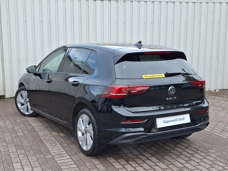 Volkswagen Golf 1.5 Tsi 204 Match Ehybrid Dsg GD25EXV Black #2