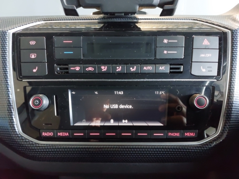 Volkswagen e-Up 32Kwh 5dr Auto LL72RJV Red #10