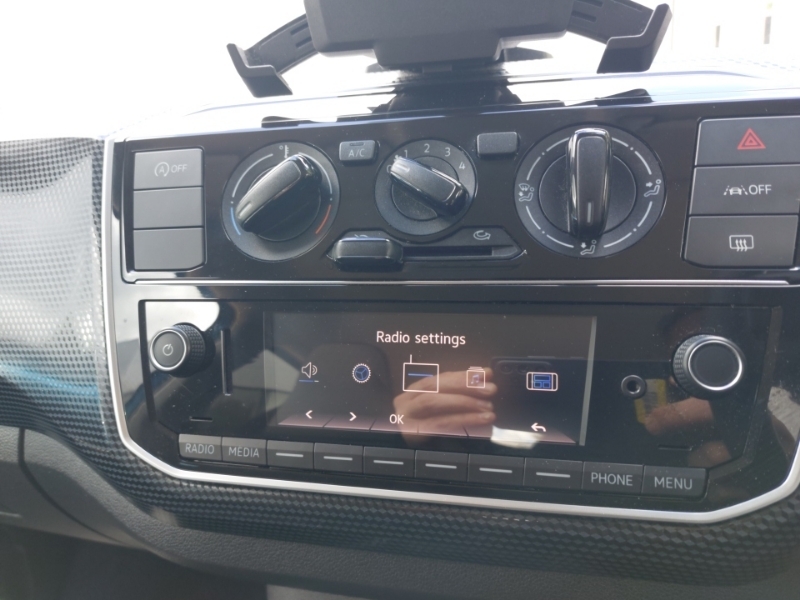Volkswagen Up 1.0 Move Up White #10
