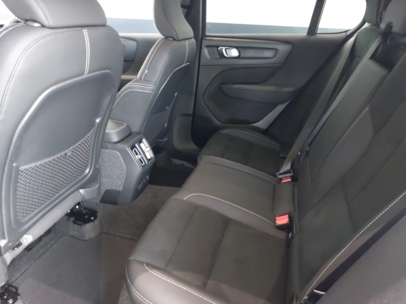 Volvo C40 170Kw Recharge Ultimate 69Kwh Black #6