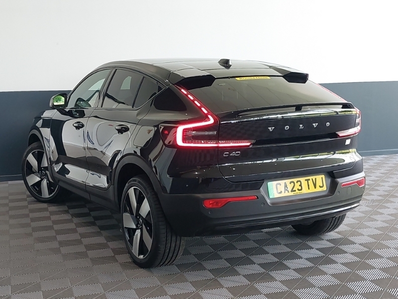 Volvo C40 170Kw Recharge Ultimate 69Kwh Black #2