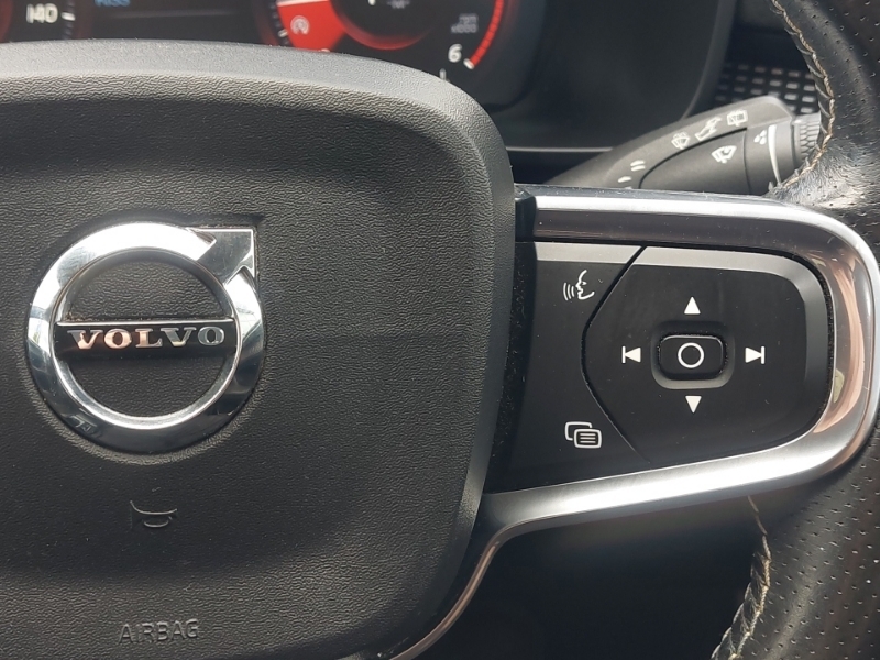 Volvo XC40 Suv Silver #13