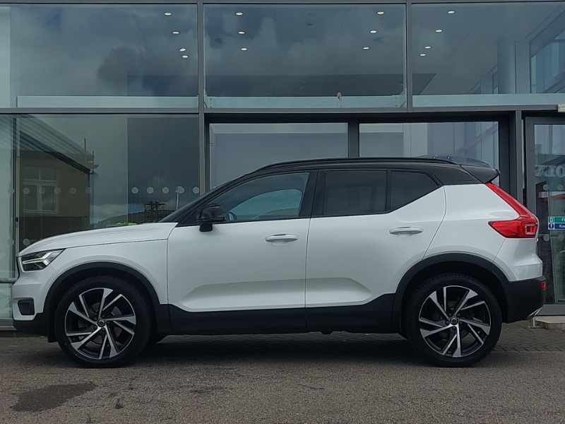Volvo XC40 2.0 D4 190 R Design Pro Awd Geartronic White #4