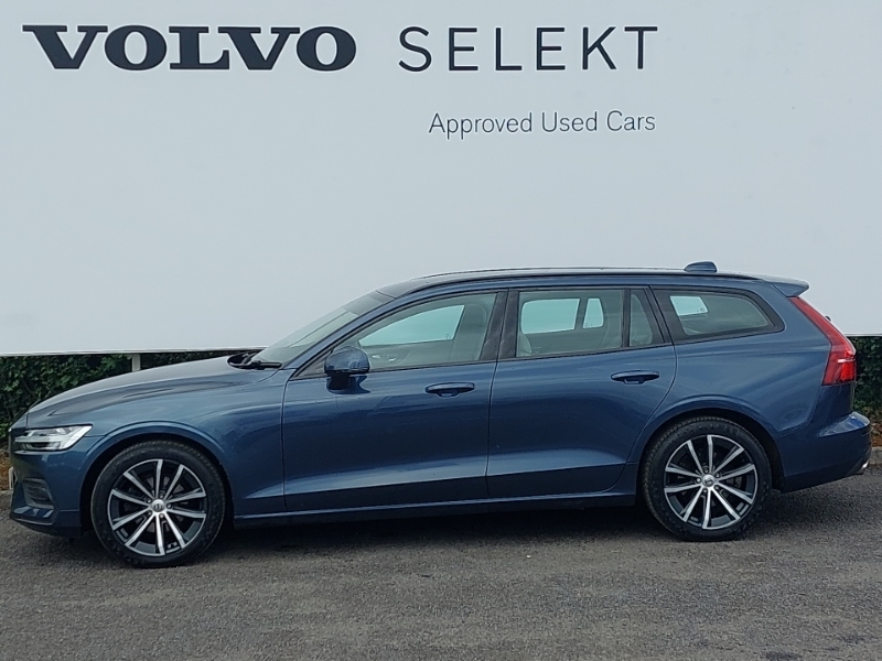 Volvo V60 2.0 B3p Momentum YP71DHG Blue #5