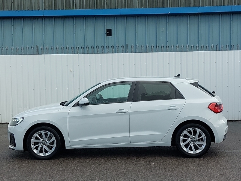 Audi A1 30 Tfsi Sport White #4